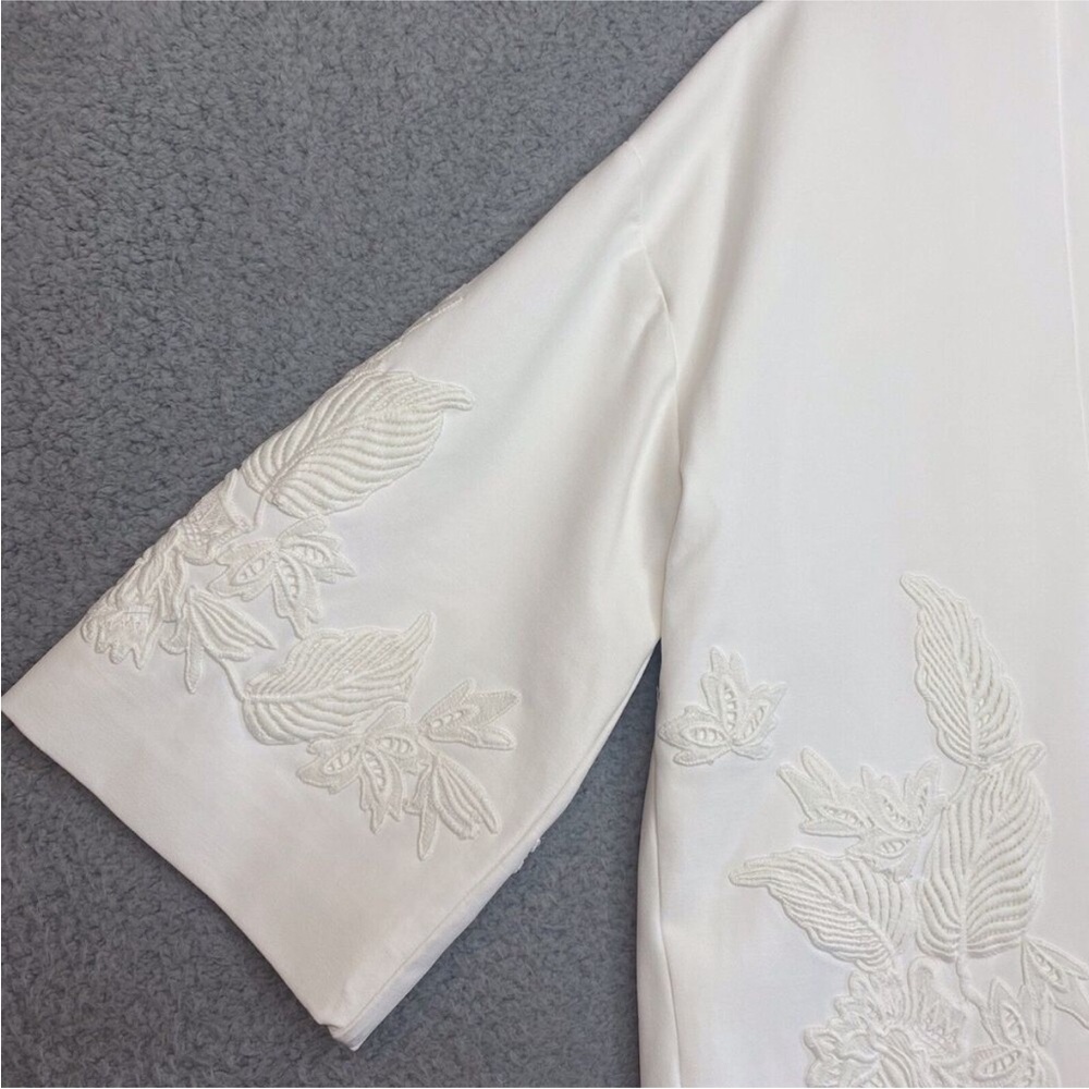 Chico's Ivory Floral Embroidered Kimono Chico’s size 3 - Picture 7 of 13